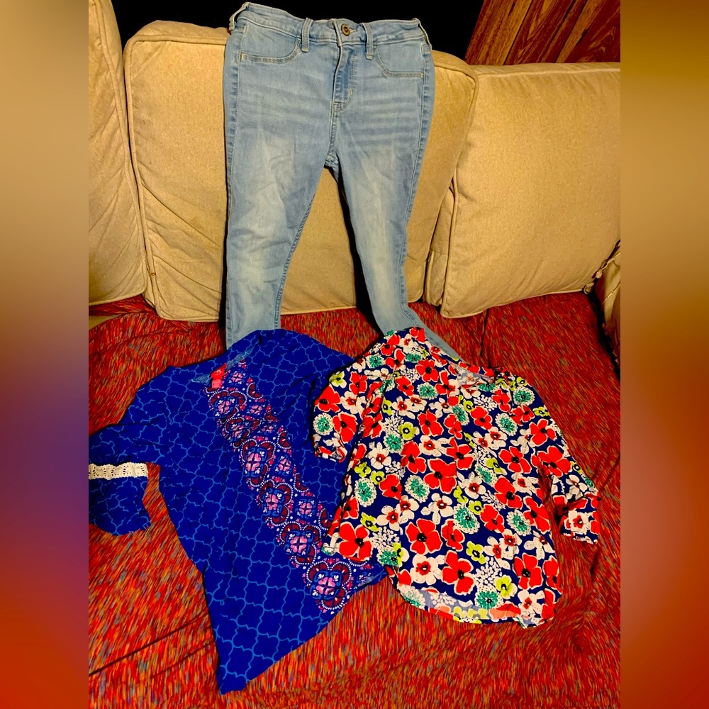 Girls lot of clothes